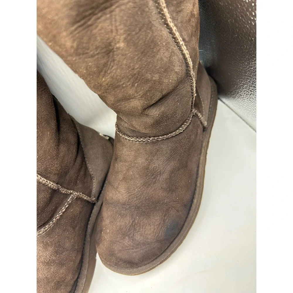 UGG Australia Tall Boots Chocolate Brown‎ Suede Sheepskin Lined Size 8